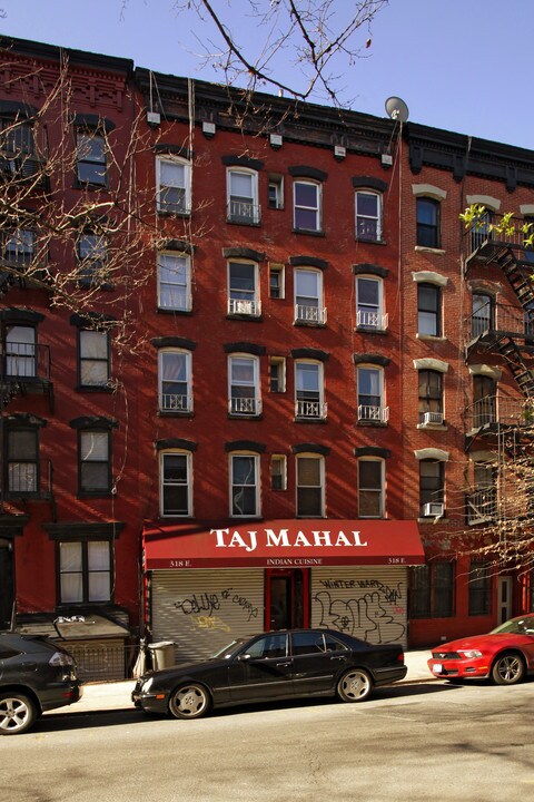 318 E 6th St in New York, NY - Foto de edificio