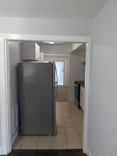 520 E Miner St, Unit A in West Chester, PA - Building Photo - Building Photo