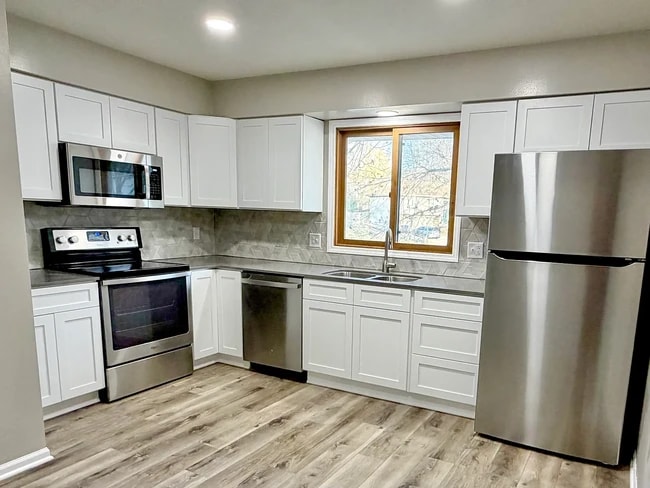 property at 6718 S 87th St