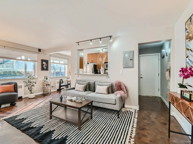property at 500 E 11th Ave