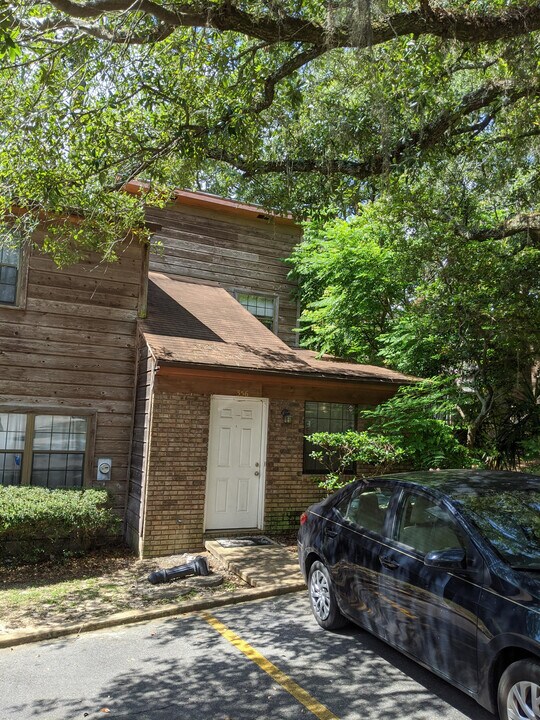 356 Hayden Rd in Tallahassee, FL - Building Photo