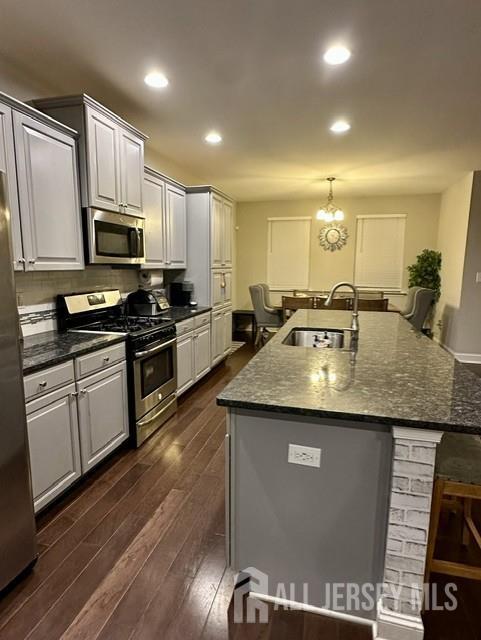 property at 2602 Formall Ln