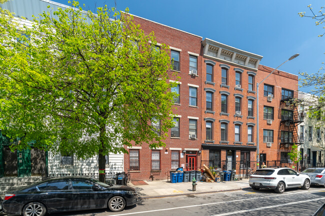 91 Eagle St in Brooklyn, NY - Building Photo - Building Photo