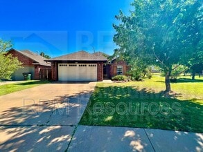 1895 Olde School Rd in Edmond, OK - Building Photo - Building Photo