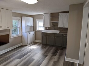 326 Elm St, Unit Unit 2 in Newport, KY - Foto de edificio - Building Photo