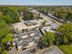 Ivy Chase Apartments in Atlanta, GA - Building Photo - Building Photo