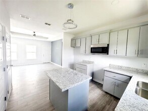 14 Rosemary Dr in Progreso Lakes, TX - Building Photo - Building Photo