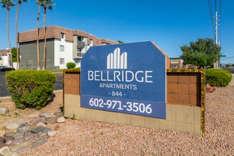 Bellridge Apartments in Phoenix, AZ - Building Photo - Building Photo