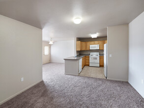 Concord Village Apartments in Cheyenne, WY - Building Photo - Building Photo