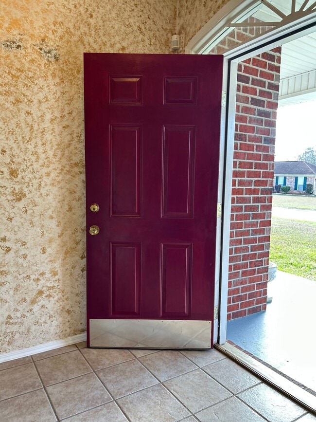 8202 Woodstone Dr in Semmes, AL - Building Photo - Building Photo