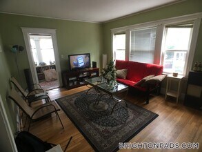 16 Priscilla Rd in Boston, MA - Building Photo - Building Photo
