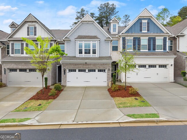 property at 6168 Lanier Harbor Lndg