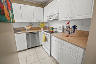 1421 NW 20th Ave in Delray Beach, FL - Building Photo - Building Photo