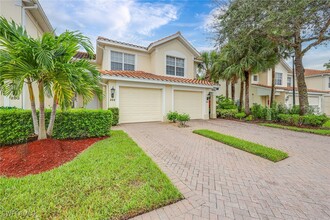 1445 Tiffany Ln in Naples, FL - Building Photo - Building Photo