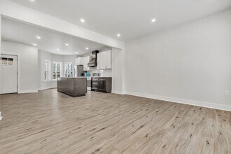 1655 E 118th St in Cleveland, OH - Foto de edificio - Building Photo