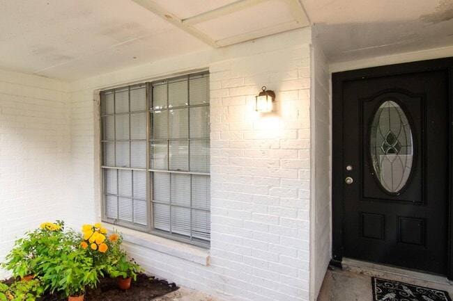 1702 Athens Dr in New Caney, TX - Building Photo - Building Photo