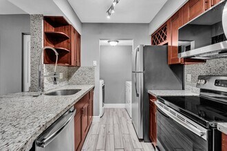 1263 SW 46th Ave in Pompano Beach, FL - Building Photo - Building Photo