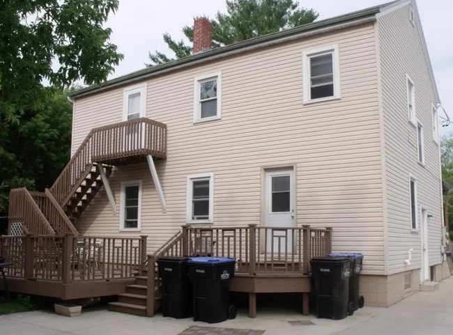 property at 558 Georgia St