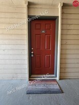 1108 Chapel Creek Dr in Hoover, AL - Building Photo