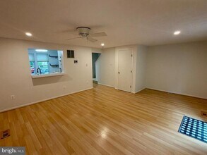 9619 Glendower Ct in Laurel, MD - Building Photo - Building Photo