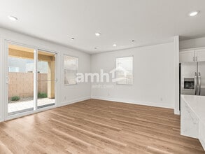 5808 Fly Fisher St in Las Vegas, NV - Building Photo - Building Photo
