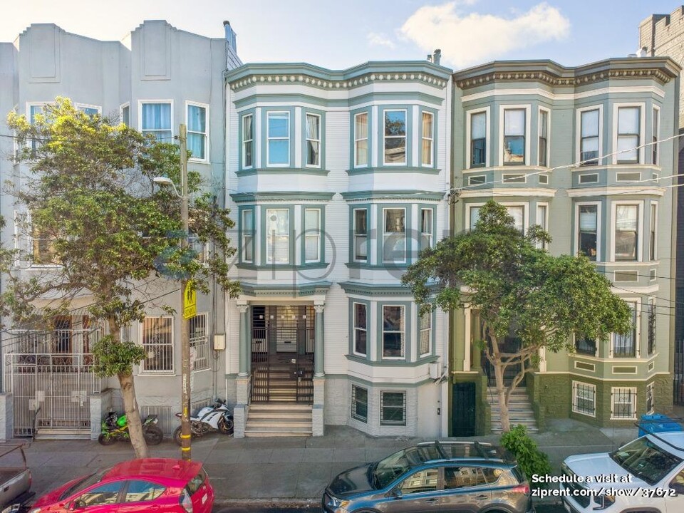 439 14th St in San Francisco, CA - Building Photo