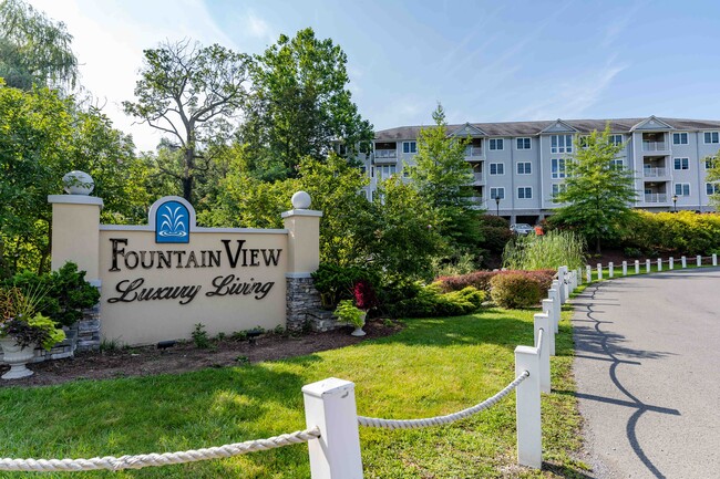 property at 215 Fountain Vw