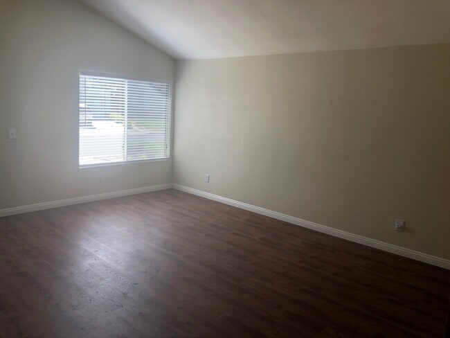 1032 Wood Hollow Cir in Fairfield, CA - Foto de edificio - Building Photo