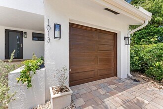 1013 Bel Air Dr in Highland Beach, FL - Building Photo - Building Photo