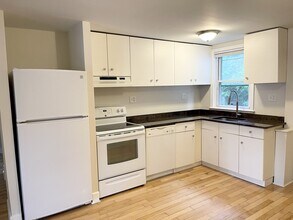 20 Boylston St in Lowell, MA - Building Photo - Building Photo