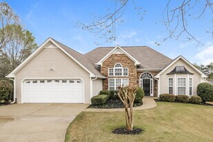 20 Tavern Green in Dallas, GA - Building Photo