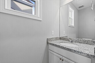 105 Lambert Fld in Nicholasville, KY - Building Photo - Building Photo