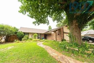 4405 Manchester Ct in Norman, OK - Building Photo - Building Photo