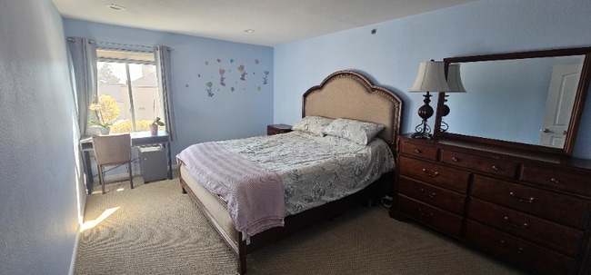 property at 685 Dartmore Ln