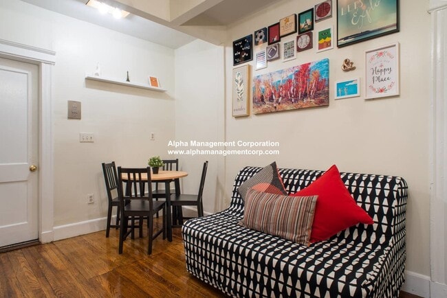 58 Queensberry St in Boston, MA - Building Photo - Building Photo