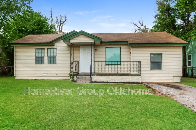 property at 1416 SE 39th St