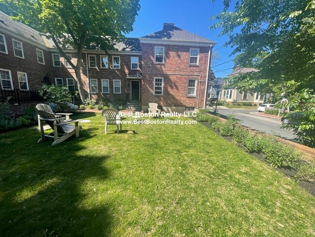 property at 38 Gibson St