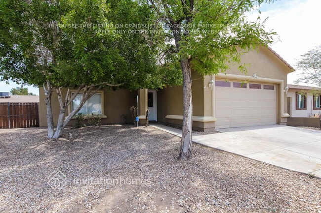 property at 1017 N 61st Dr