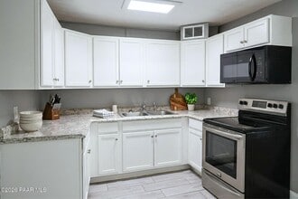 2137 N Bell Ave in Tucson, AZ - Building Photo - Building Photo