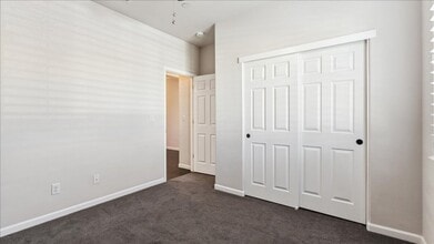 1875 Verrazona Dr in Roseville, CA - Building Photo - Building Photo