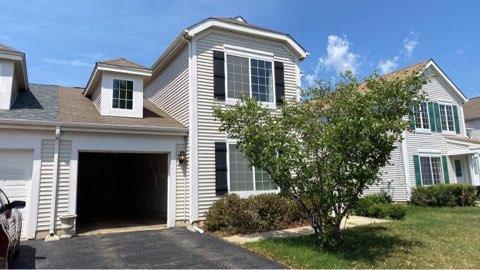 86 Amberly Dr in Round Lake, IL - Building Photo