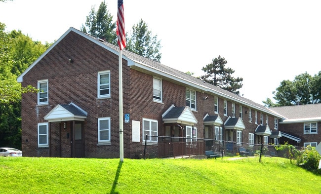 Lincoln Heights in Schenectady, NY - Foto de edificio - Building Photo