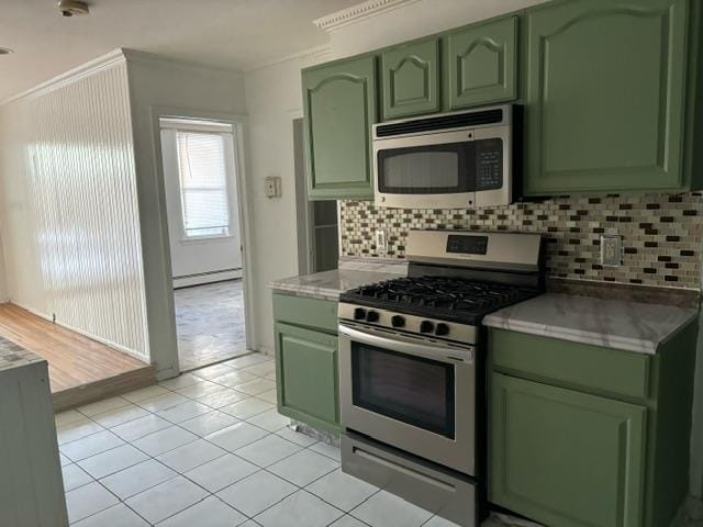 387 Avenue C in Bayonne, NJ - Foto de edificio - Building Photo