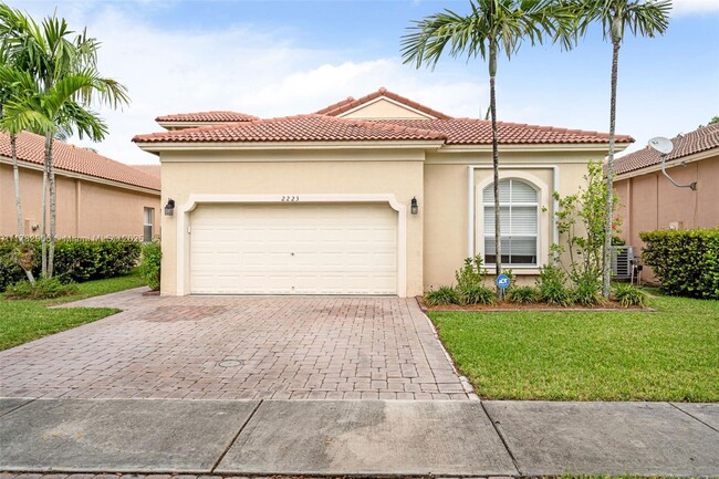 property at 2223 Portofino Ave