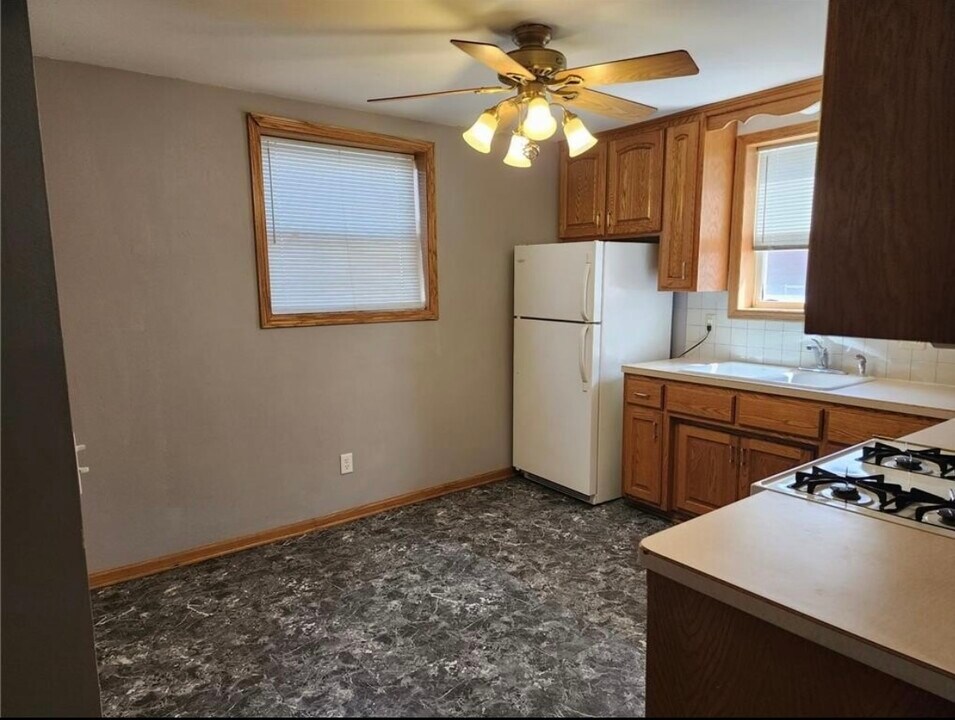 4573 Main St NE, Unit 4573 in Fridley, MN - Building Photo