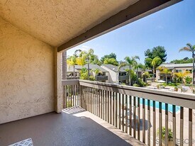 3110 Via Alicante, Unit L in La Jolla, CA - Building Photo