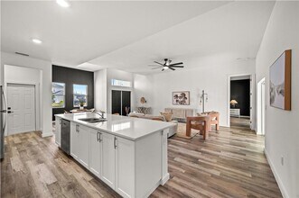 500 NW 3rd Ln in Cape Coral, FL - Building Photo - Building Photo