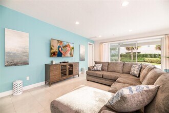 7484 Marker Ave in Kissimmee, FL - Building Photo - Building Photo