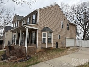 15622 Troubadour Ln in Huntersville, NC - Building Photo - Building Photo