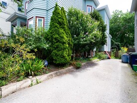 6 Clifton St, Unit #2 in Somerville, MA - Building Photo